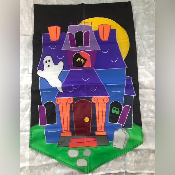 Halloween flag
decorative  in very good condition - Picture 7 of 9